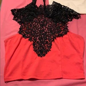Woman’s Crop top
